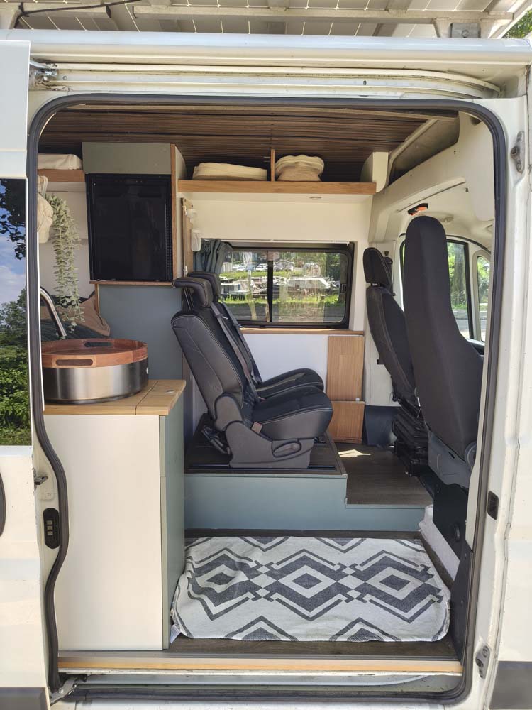 Schuifdeur open — toegang interieur