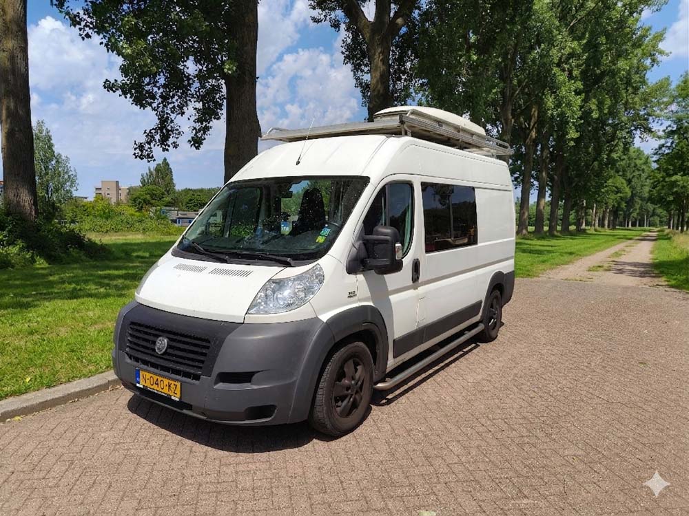 Fiat Ducato L2H2 — exterieur, links-voor